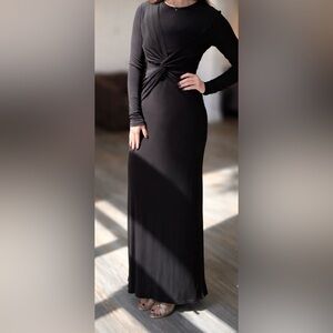 Jersey knit twist - front maxi dress